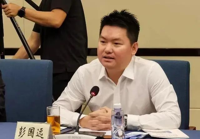 广东汕尾富豪榜大洗牌,首富宝座易主,4张新面孔进入前十