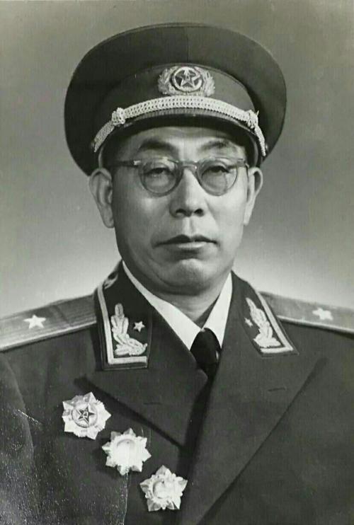 解放战争时期华北军区直属的第70军只有两个师师长都是谁