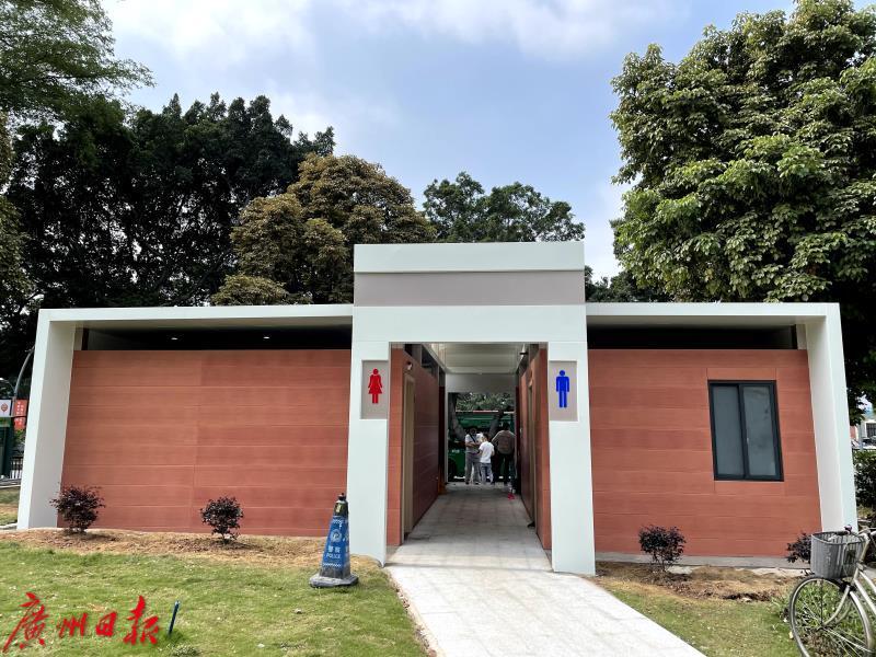 海印桥底公厕获得"广州市最美环境公厕",宏城公园公厕获得"广州市最优