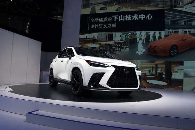 2021广州车展全新换代雷克萨斯nx实拍