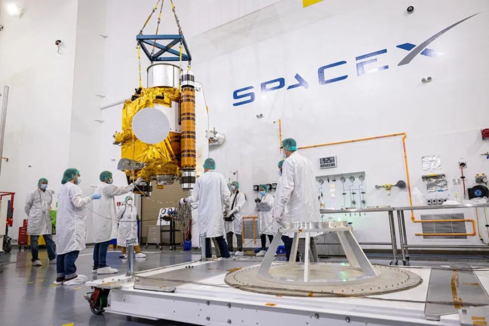 美国宇航局的双小行星重定向测试,dart航天器发射前在太空探索技术