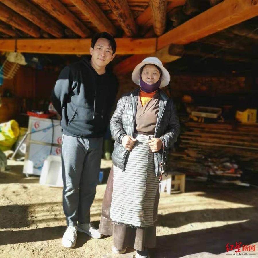 丁真背后的男人杜冬正式卸任不认为自己是丁真的导师