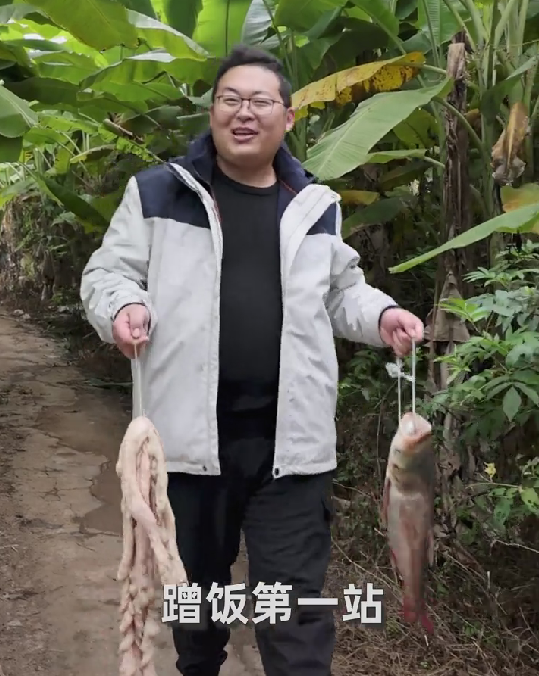 半吨先生回来了!多个作品恢复,录制模式改变,"盐王爷"消失