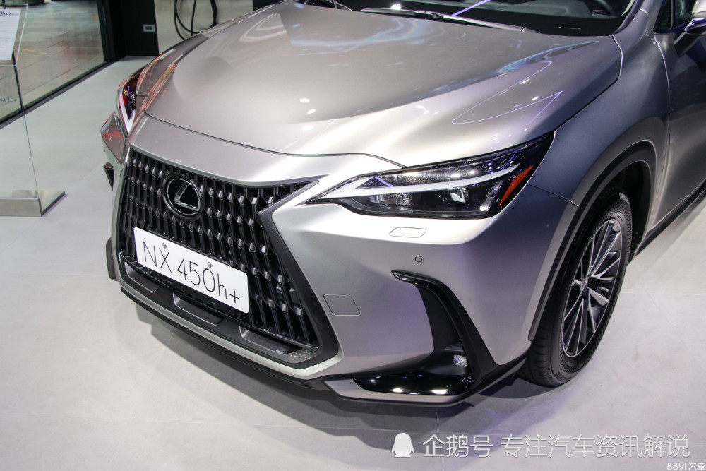 2021款丰田雷克萨斯nx450h豪华版亮相