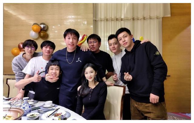 饼哥|德云社|饼嫂|男团|德云社小剧场|张九龄