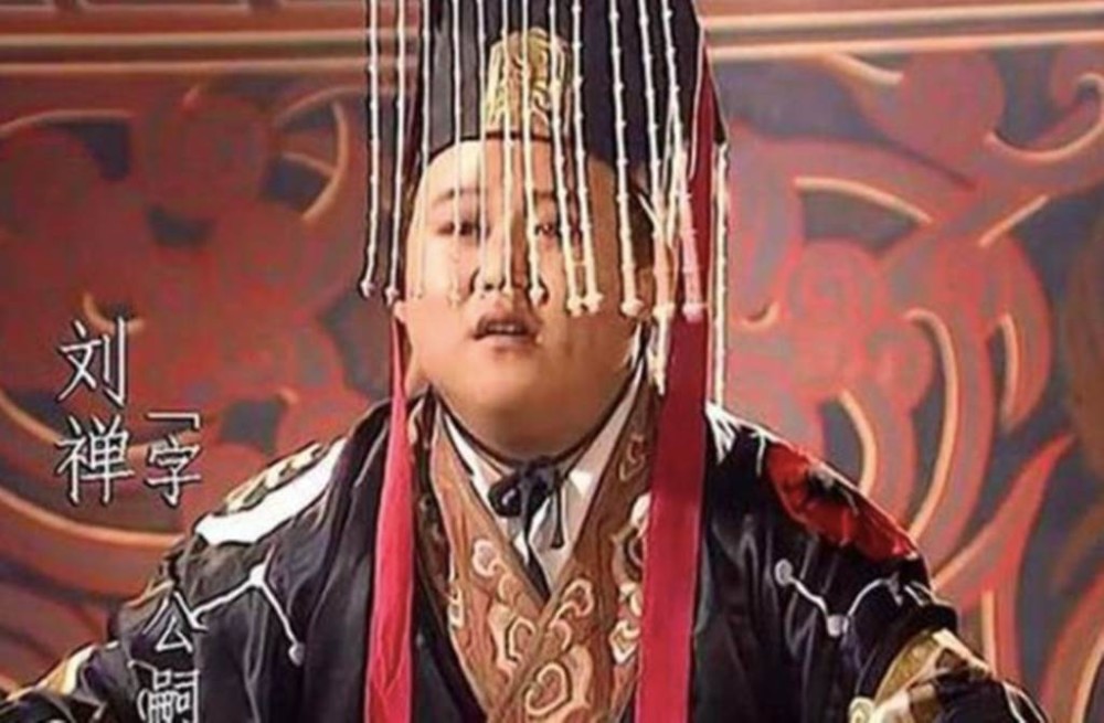 《三国演义》刘婵扮演者李铁，生前带病彩排，今因胃出血病逝高中英语教材单词音频