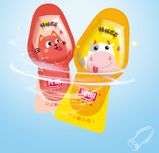 吃完后的奶酪棒也可以随意拼搭,开启宝宝脑力的奇思妙想.