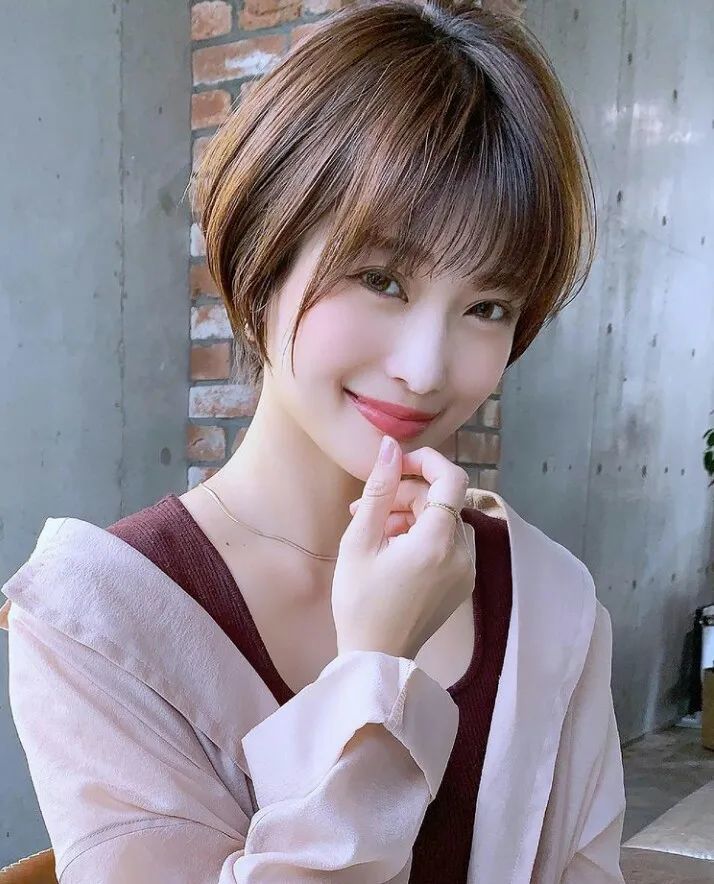 2021女生显老显土的发型求求你们别再留了