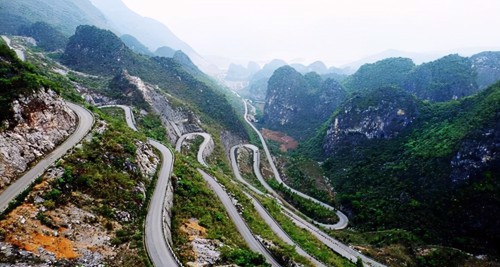 贵州这些盘山公路,美到想哭,开到你想吐!_腾讯新闻