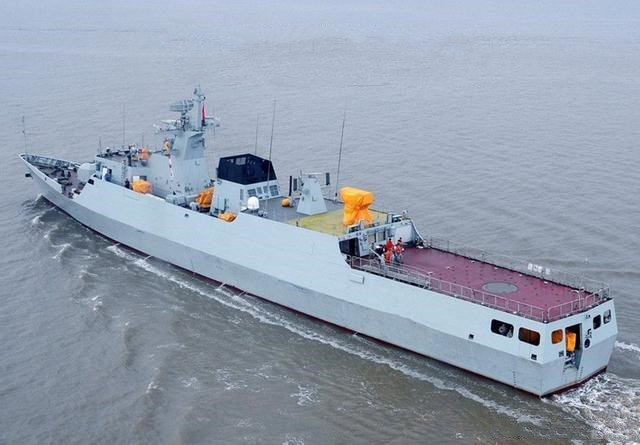 056护卫舰有新装备?定向声波武器,船身led显示或在沪东接受改造