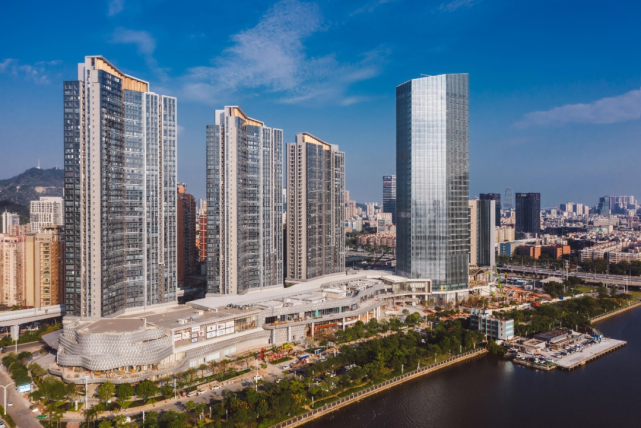 开业当日客流超15万珠海环宇城正式亮相