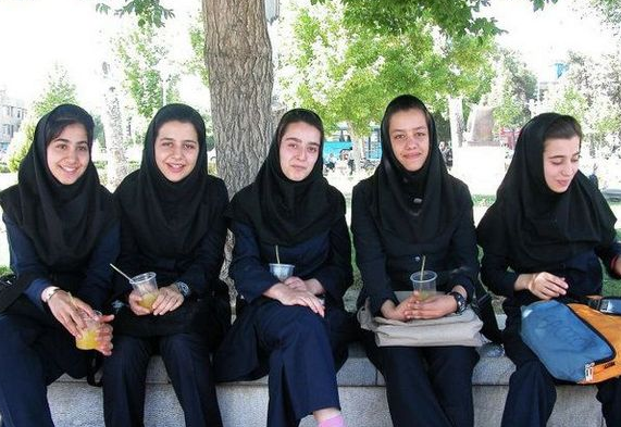 能把国足逼平的阿曼究竟是个怎样的国家?