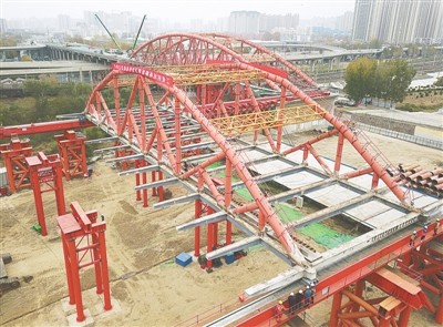 郑州彩虹桥旧桥启动横移拆解施工
