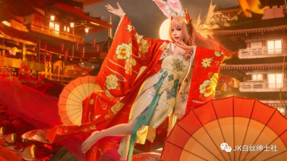 排版@-橙子水-后期 馍馍摄影/合成 耗子公孙离 出镜