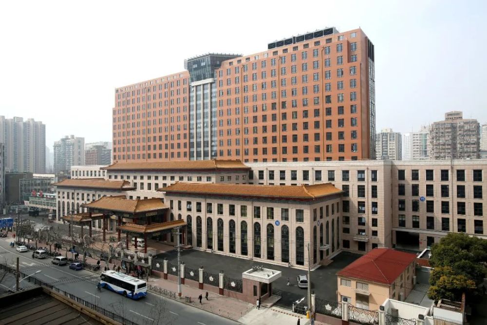 上海医院排行第一_从全国医院综合排名榜来看上海各大医院的江湖地位.