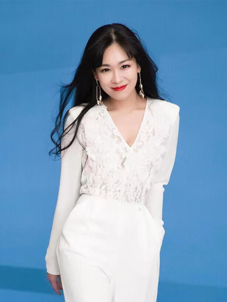 您好母亲大人编剧巩雪勇敢用力地活着不管在什么时代都是最动人的封面