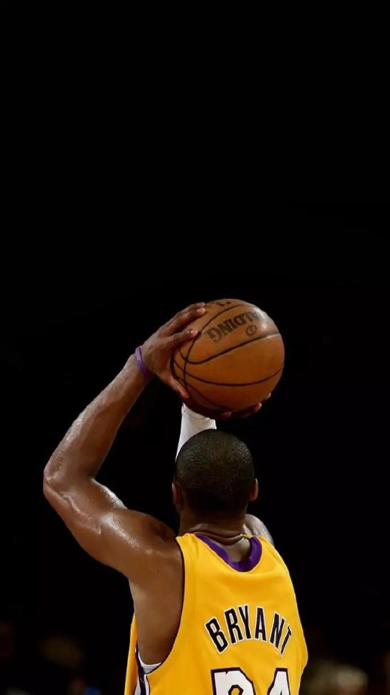 科比 NBA：科比职业生涯每个赛季单场最高分一览，81分不是梦