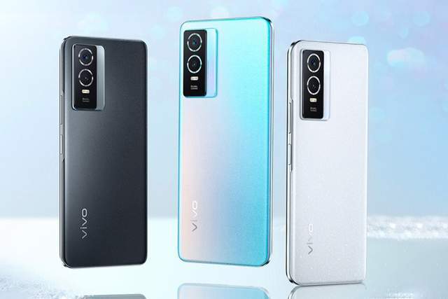 天玑810芯片低价手机的颜值天花板vivoy76s新品1699元到手