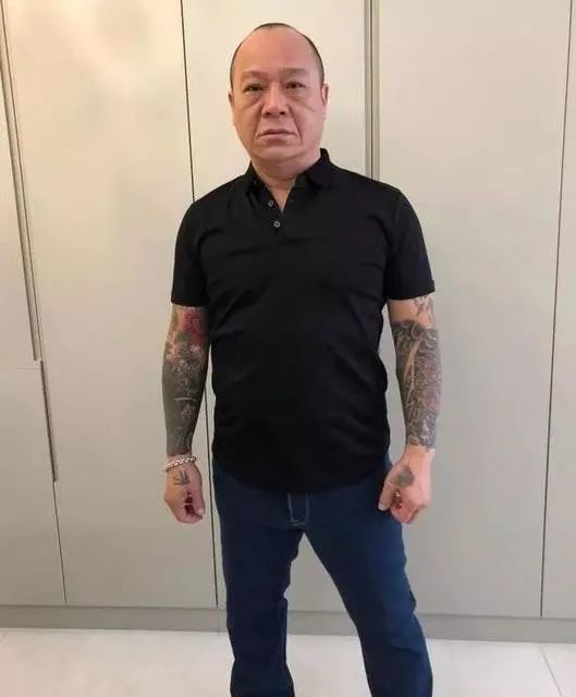 67岁"大佬b"霸气反击:你来做老板!