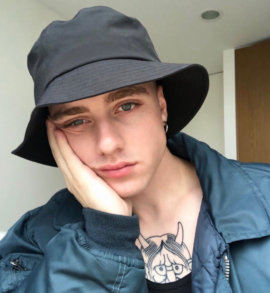 帅气超甜欧美男生头像_腾讯新闻