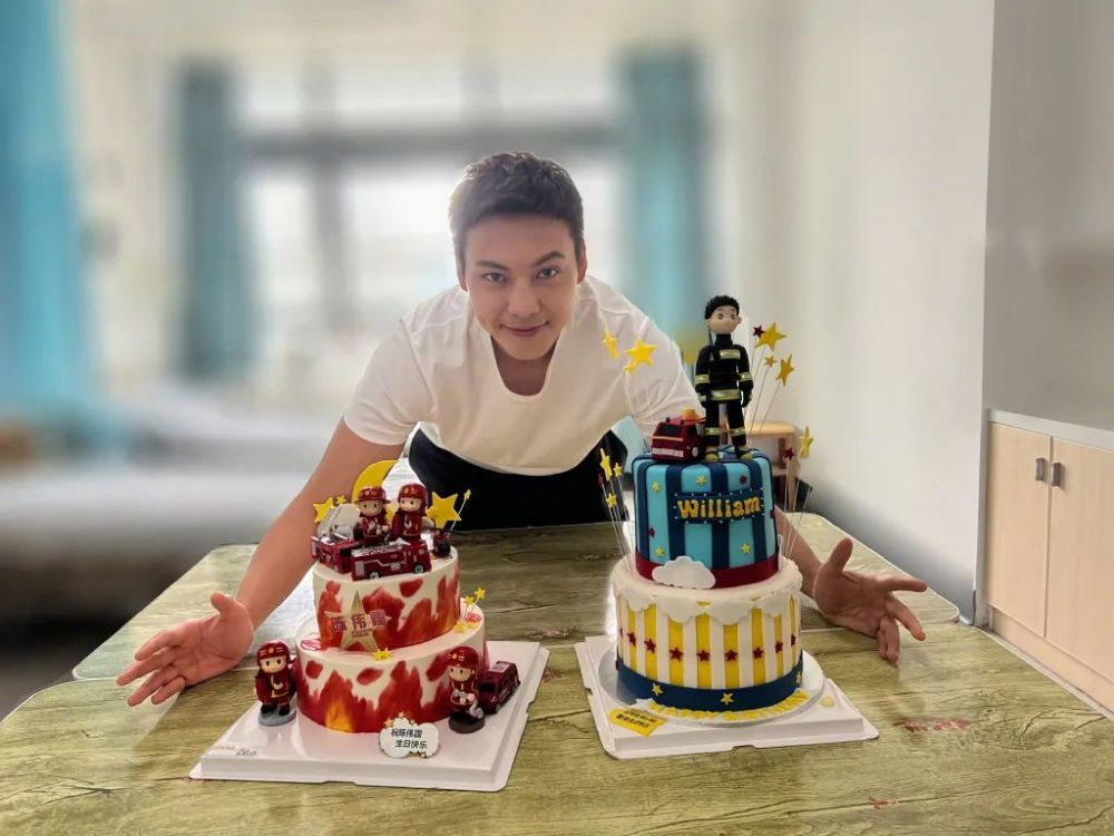 中国滑雪女孩再次创造历史阿黛尔演唱会帮歌迷求婚台媒