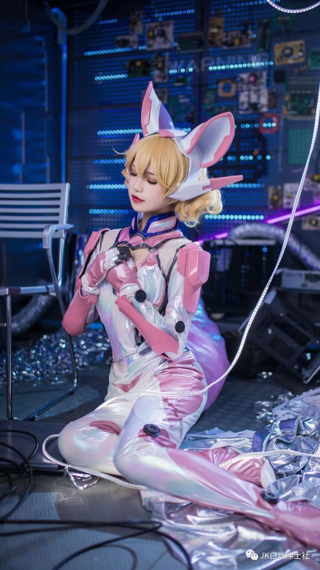 cos:王者荣耀妲己时之彼端@九漓