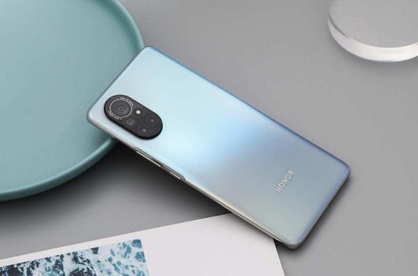 荣耀v50pro太优秀,4纳米芯 大容量电池,用户体验仍然是亮点