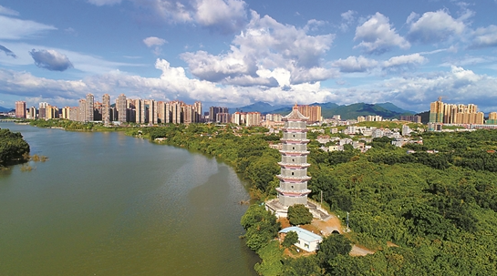 遊人盼建寶塔公園|青龍潭塔|惠東縣|寶塔公園|西枝江公園|古塔|遊人