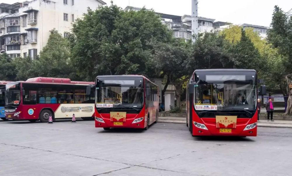 一路风光正好!眉山公交66路正式试运行,一起去看看吧!_腾讯新闻
