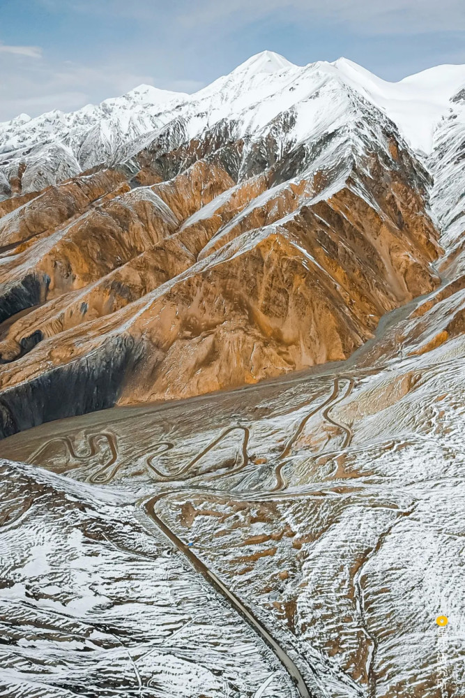 出发穿越中国最长国道219