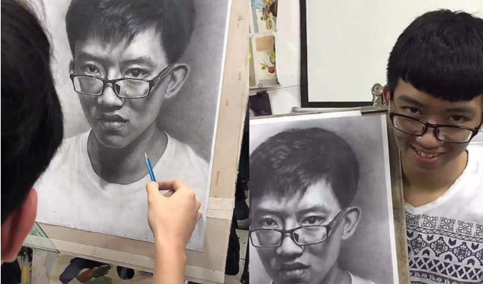 美术生"以假乱真"作品走红,老师也难以分辨,美术功底让人佩服