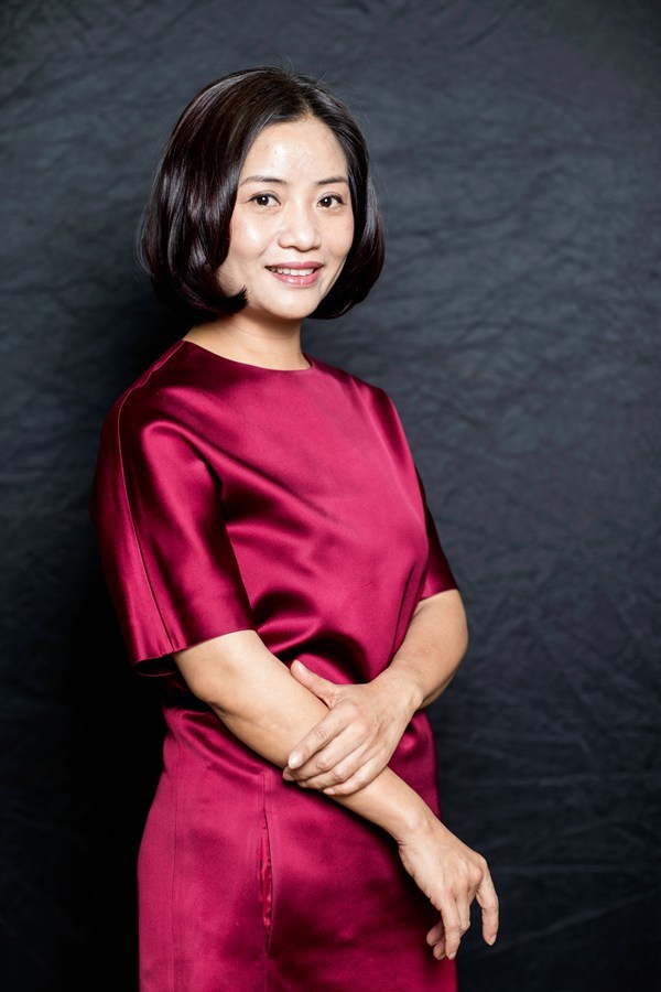 高定设计师郭培:从成衣设计到巴黎高定,被誉为"中国的香奈儿"