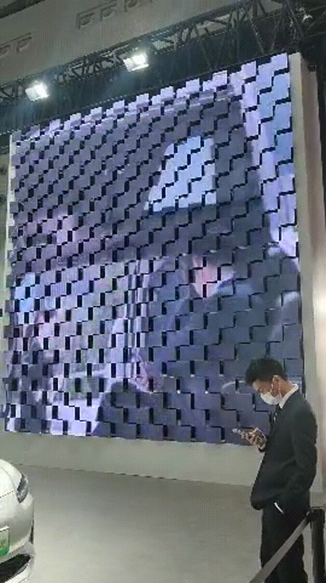 2021广州国际车展机械矩阵科技互动装置一