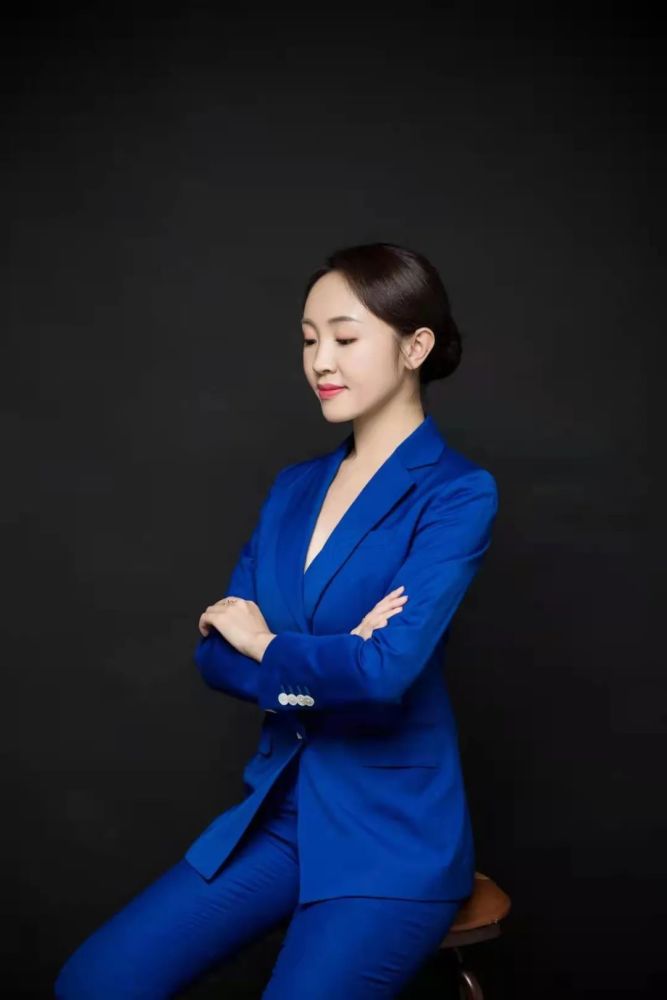 投票张家口这2位美女主持请助力