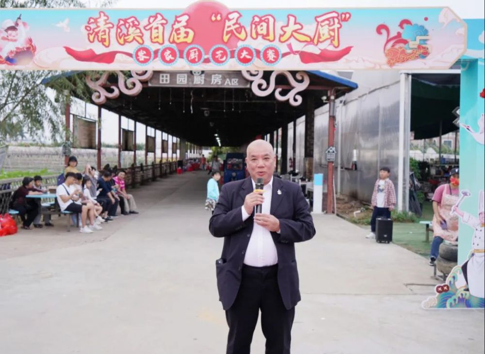 东莞市餐饮协会会长王志良表示,厨师们精心烹饪的客家菜肴,基本上都