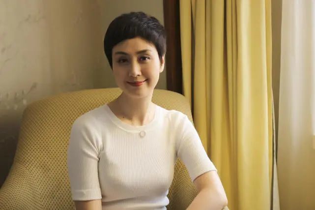 这位上海知名演员灵魂一问他们为什么不看我的真人