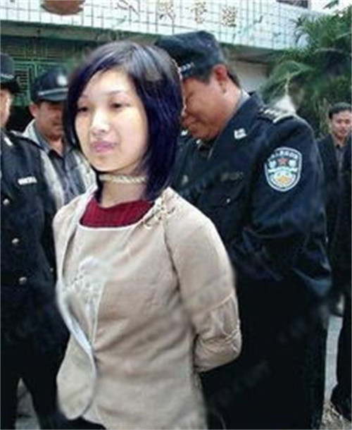 21岁美女死刑犯刘冬梅因一只玉镯暴露枪毙前反复念叨一句佛语