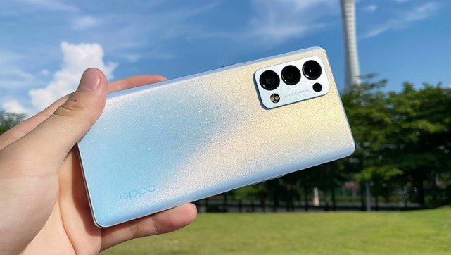 oppo reno 6 pro搭载联发科天玑1200处理器,这是联发科今年的旗舰芯片