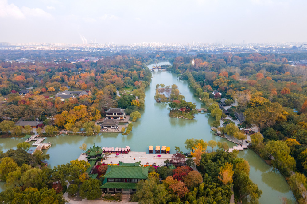 航拍揚州瘦西湖園林之盛甲於天下秋色下的景緻美不勝收