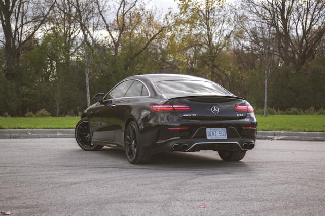 全新奔驰e53amg双门轿跑车评测