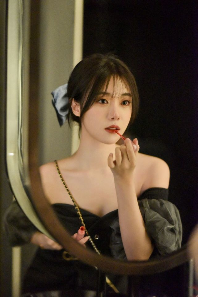 小钰新造型现身网友直呼太惊艳不知道rookie看了以后有什么想法