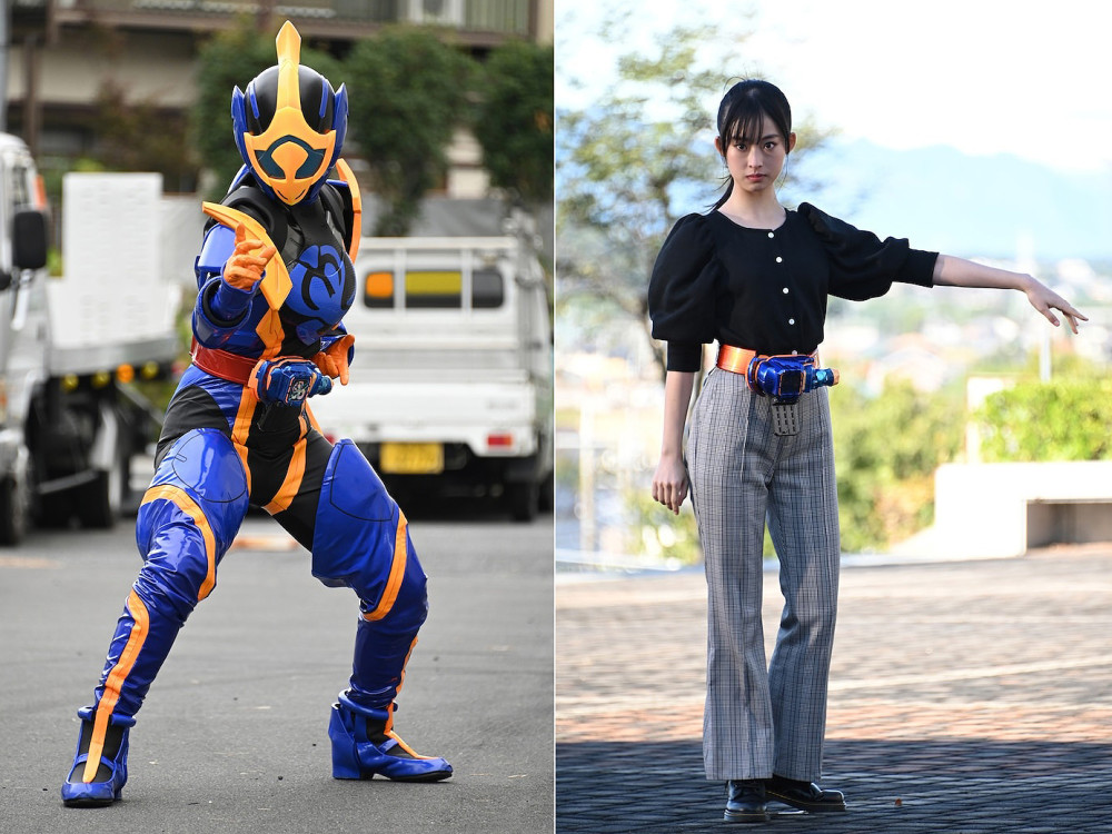 第二名就是小樱变身的假面骑士贞德了,很明显的女骑造型,没有其他眼镜