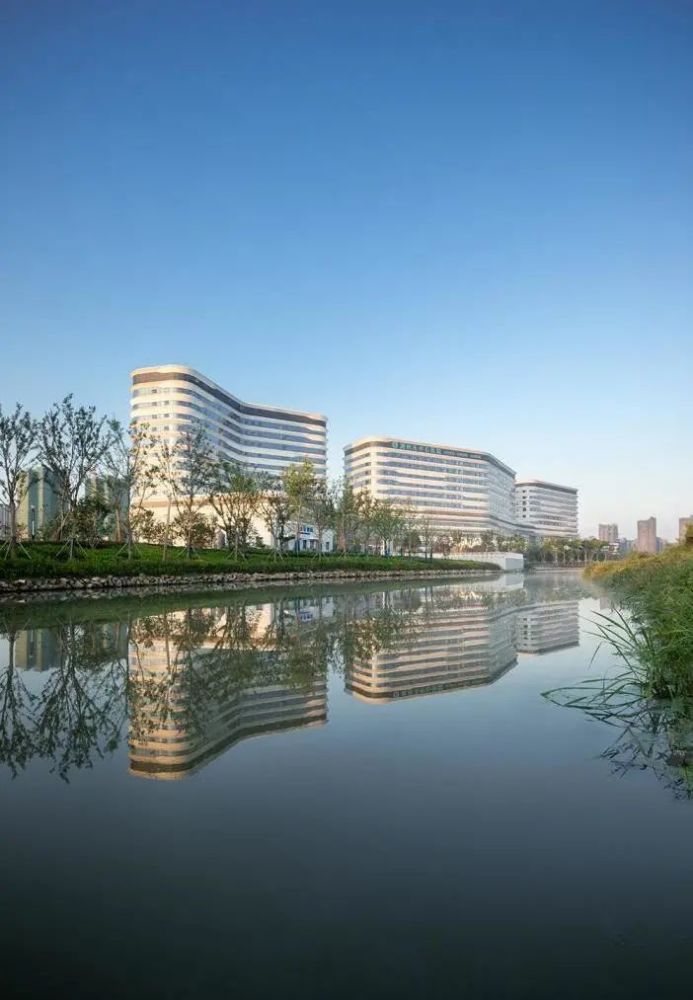 南太湖上的生命之舟浙北医学中心