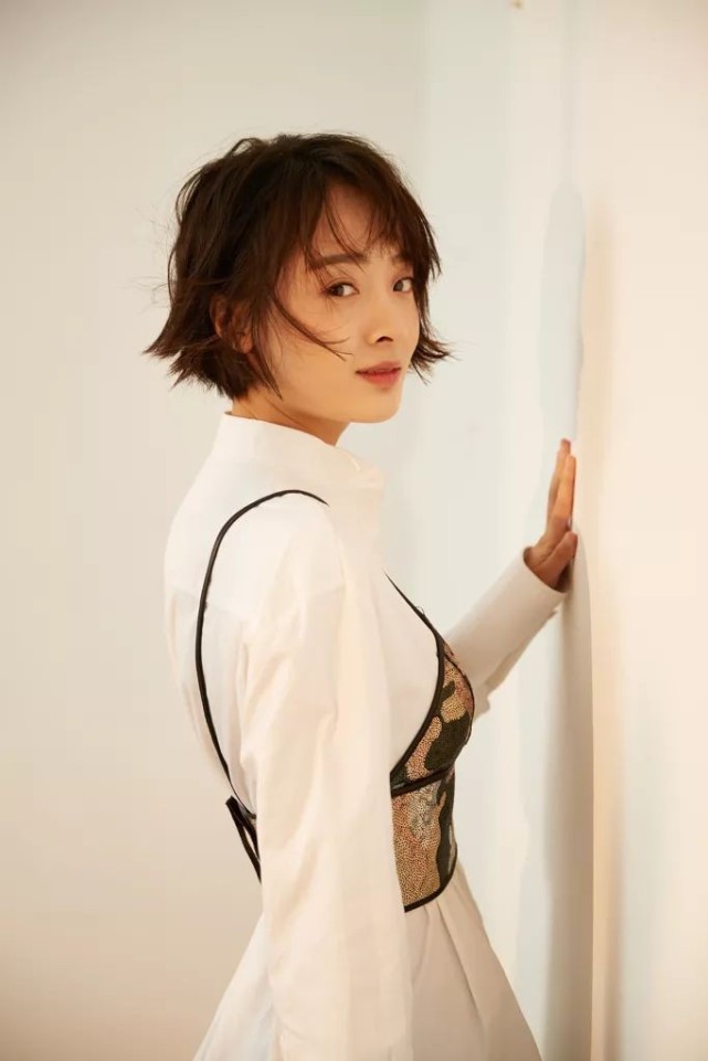 《白鹿原》女一号孙铱,孕期被男友嘲笑胸部下垂,情绪爆发