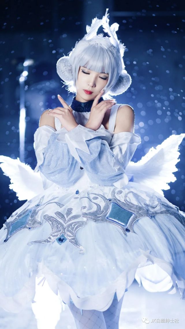 cos:王者荣耀小乔天鹅之梦@烟岚