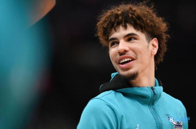 三球成史上第4年轻的全明星球员前三位是科比詹姆斯魔术师