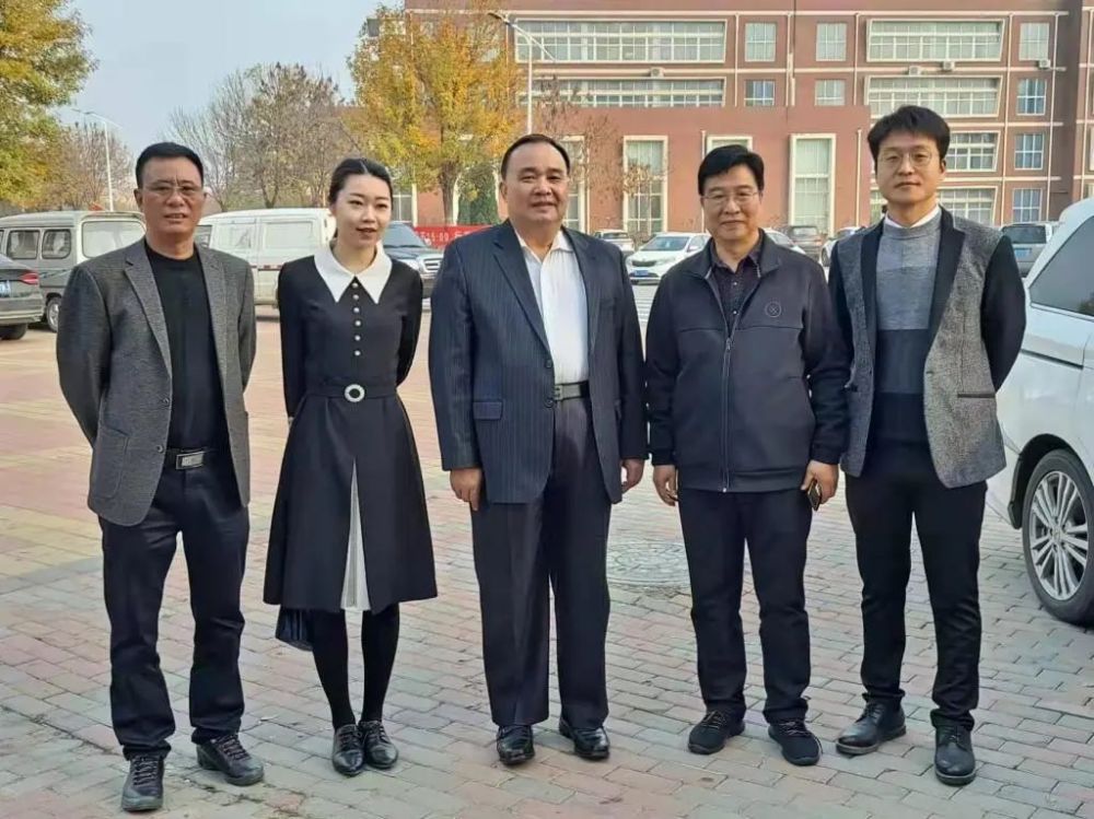 薛行远视察工作丨沧州金融控股董事长带队到沧州交通学院访问交流