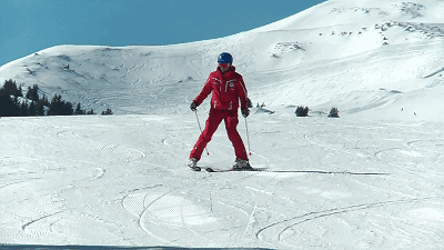 滑雪犁式转弯技术