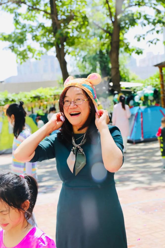 胡华:在教育的意义之河中,敞开心的怀抱_腾讯新闻