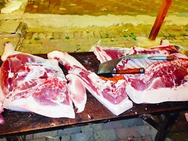 潘铺农庄本周六开展"杀猪宴"活动